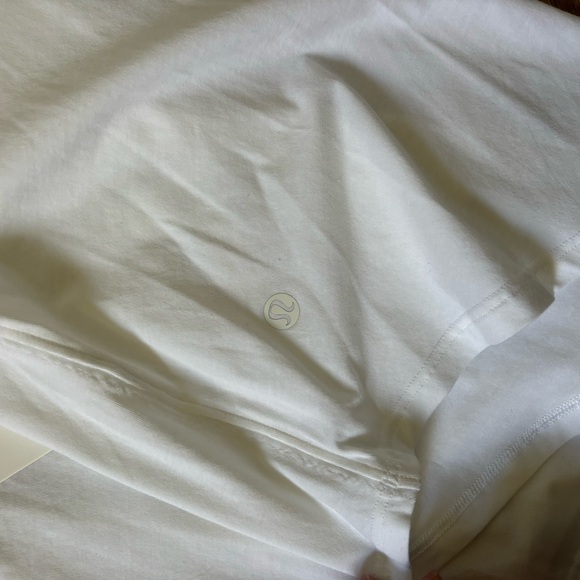 New White LULULEMON size 6 please red love tank - Picture 2 of 5